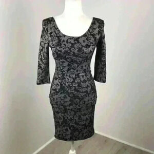 Brat Star Half Sleeve Bodycon Dress Size S